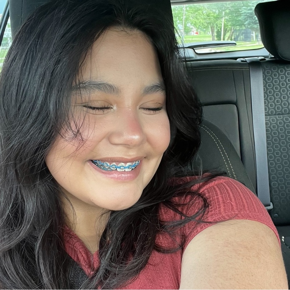 Meet your Posher, Rebecca